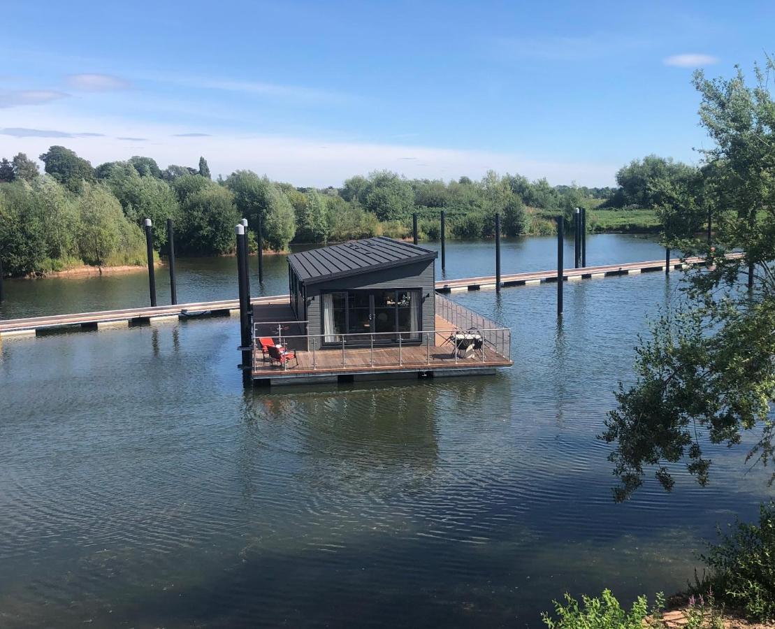 The Floating At Apartment Upton upon Severn
